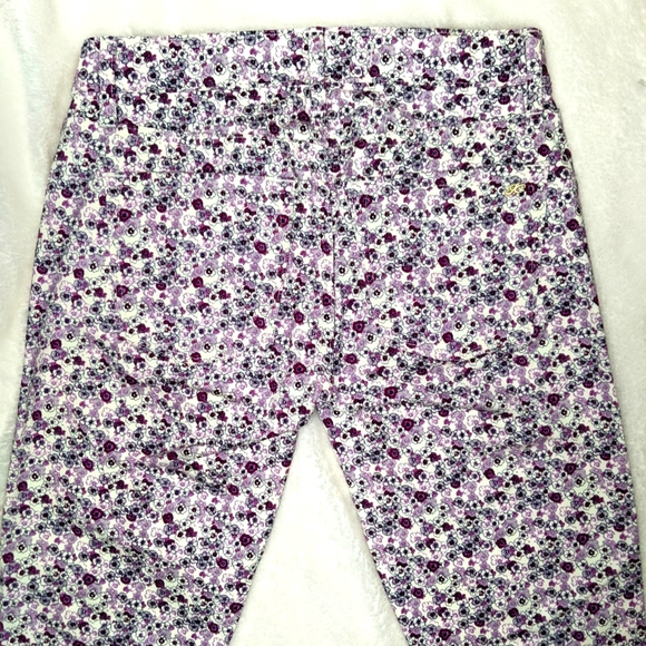Juicy Couture Jeans ADORABLE Vintage and Stylish Floral Pattern NWOT - Picture 4 of 4